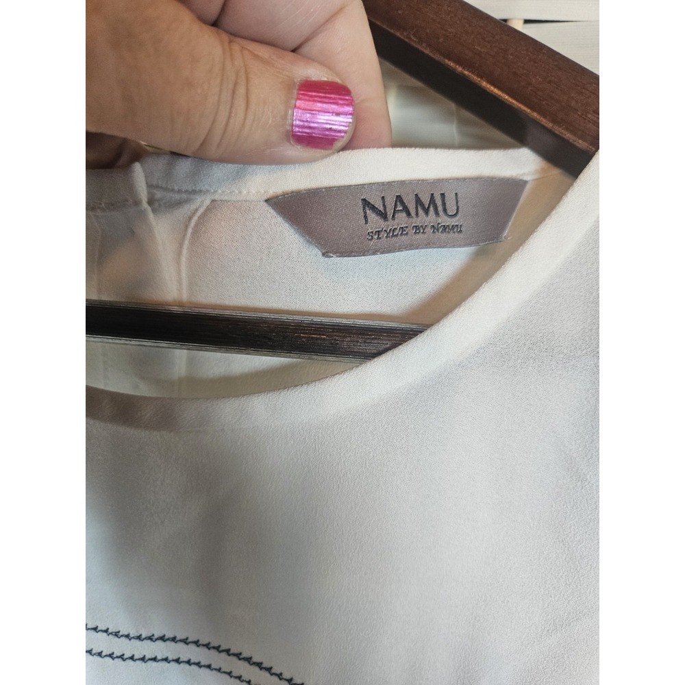 Namu Womens Large White Blouse Blue Stripes Preppy Work Career - Picture 7 of 9